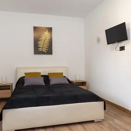 M&K Apartament Stronie Slaskie Exterior photo